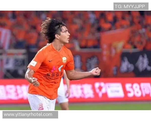 卓尔迎战黑龙江全力争胜展现球队实力与斗志