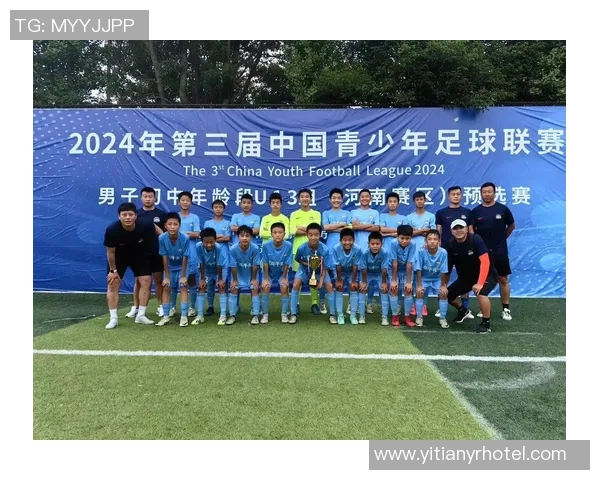 杭州中国队迎战巴勒斯坦队全力争胜展现足球魅力与团队精神